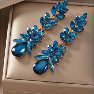 Elegant Blue Crystal Drop Earrings